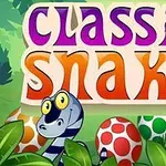 En tegneserieagtig slange med store øjne omgivet af farverige æg foran teksten Classic Snake på en grøn baggrund