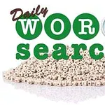 Bunken af terninger med bogstaver og teksten Daily Word Search med et forstørrelsesglas