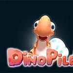 En smilende orange dinosaur foran et æg med teksten DinoPiler nedenunder