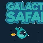 Teksten GALACTIC SAFARI øverst med en blå rumvæsen og en lille grøn alien i en raket på mørkeblå baggrund med stjerner