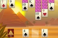 Pyramid Solitaire med Klondike-layout
