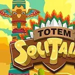 Farverig totempæl med solskinsgul baggrund og teksten Totem Solitaire i forgrunden
